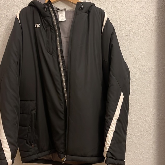 Champion men’s stadium, puff coat/jacket double zipper and hood - Picture 5 of 10